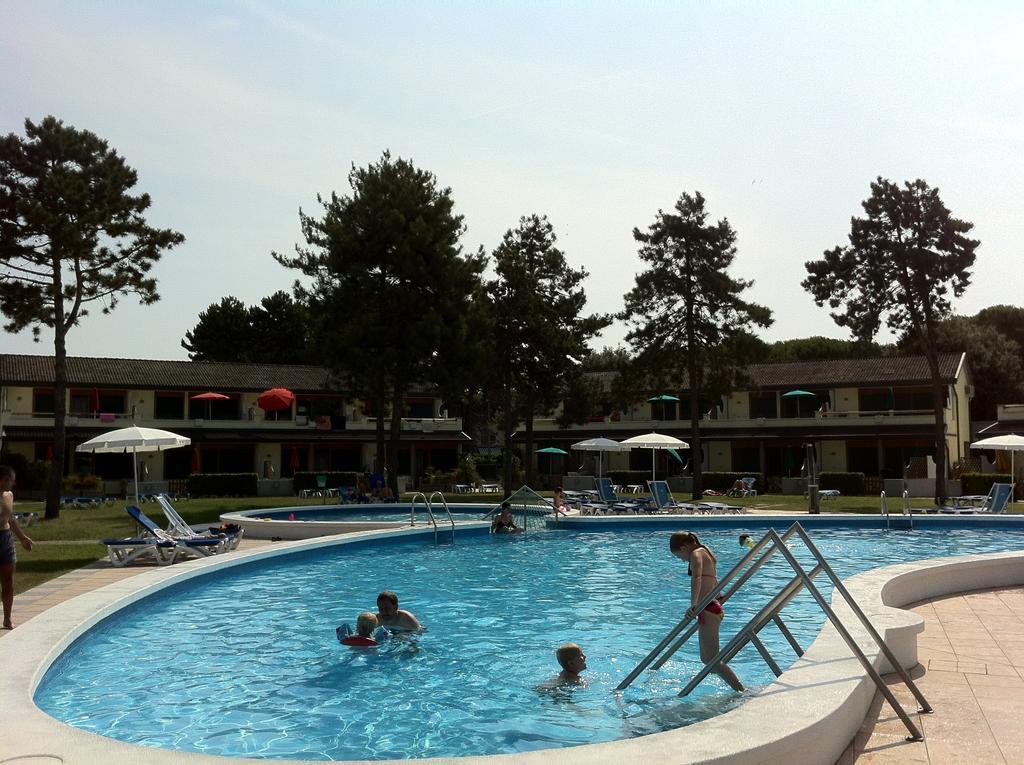 Bibione Residence Apartments מראה חיצוני תמונה